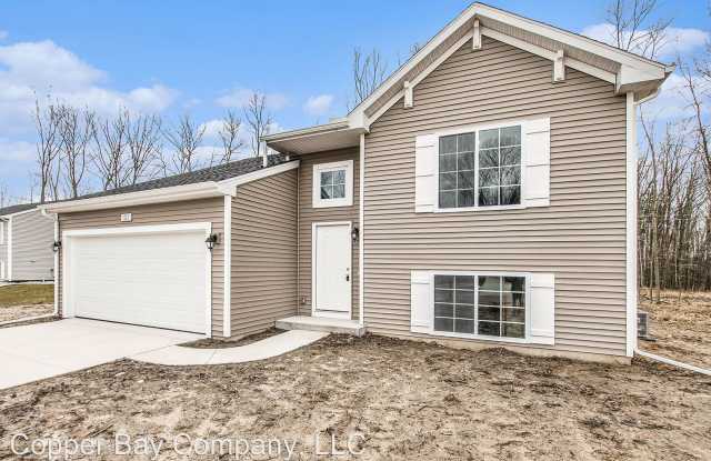 2675 Hawk Ridge Court