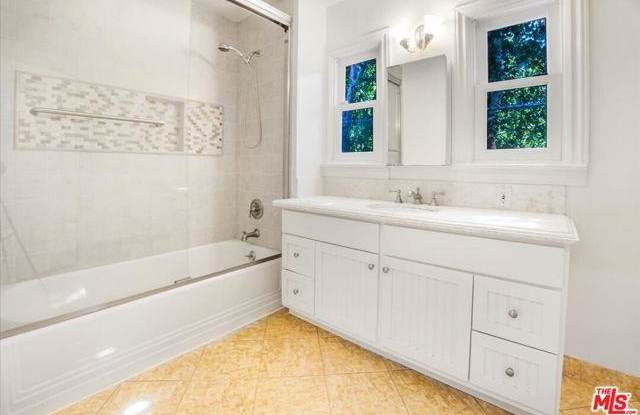 114 South Layton Drive