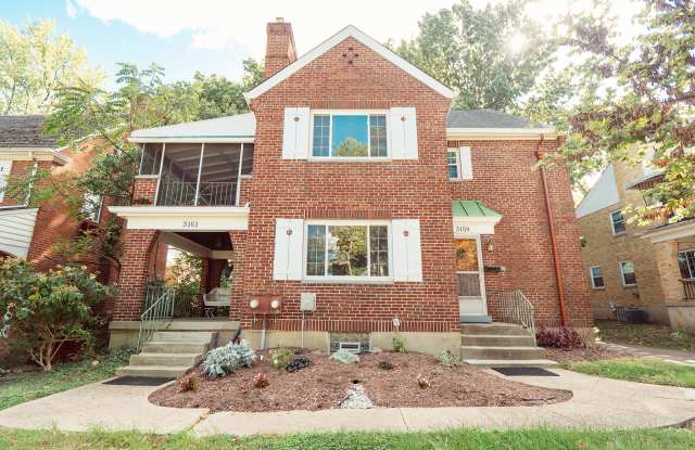 Photo of 3161 Bellewood Avenue