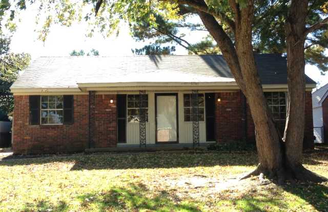 8145 Whitehead Drive, Southaven MS