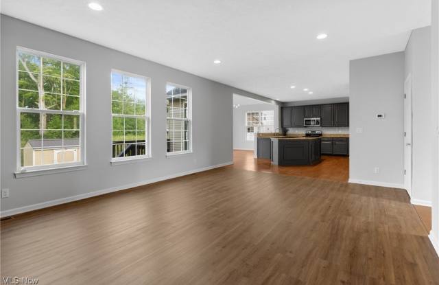 10400 Maryland Street