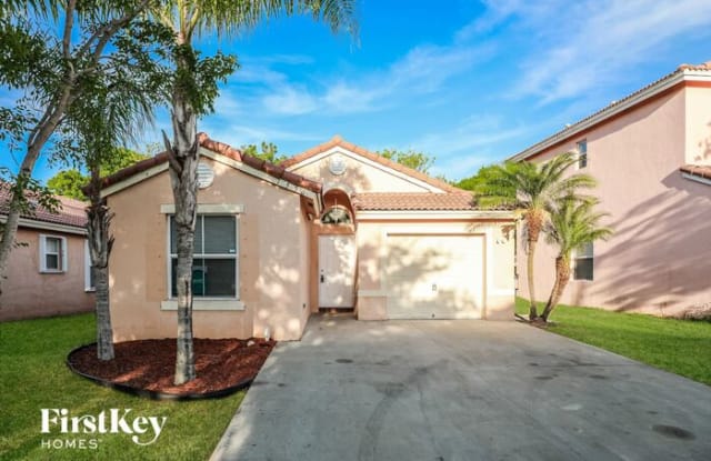 1558 Southeast 20th Place - 1558 SE 20th Pl, Homestead, FL 33035