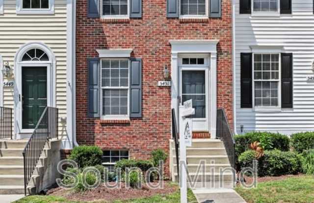 5451 Crabtree Park Court