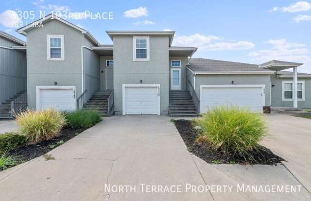 3305 N 103rd Place