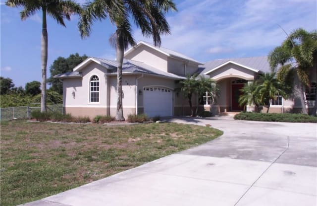 1811 Irving AVE - 1811 Irving Avenue, Lehigh Acres, FL 33972