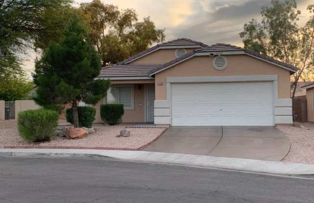 Great 1 story home; 2 Bedroom Single Family Home