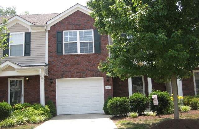 Townhome close to Priest Lake in Donelson - 105 Antler Ridge Circle, Nashville, TN 37214