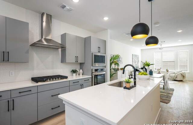 Photo of 719 E Locust St