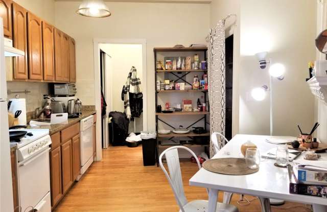 2bed / 1bath close to Boston University