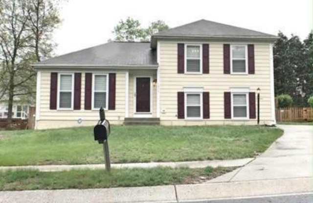 1810 SEVERN HILLS LANE