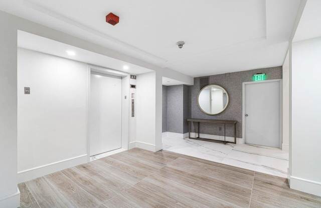 3407 S Ocean Boulevard