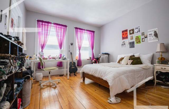 Nice 4 bed next to the green line in Allston