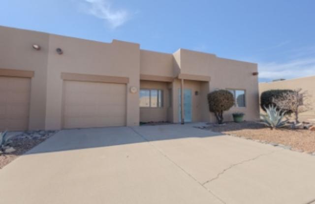 701 West Calle De La Pelotita