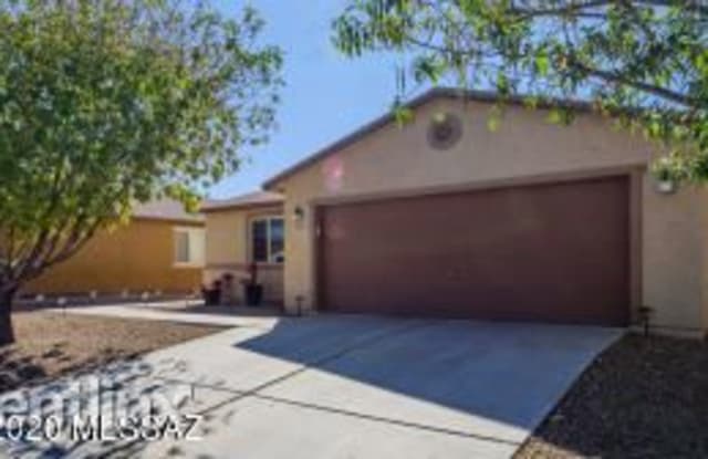 5098 E Kittentails Dr - 5098 East Kittentails Drive, Pima County, AZ 85756