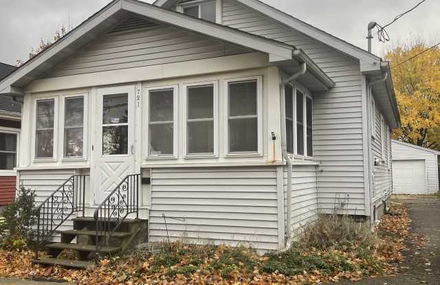 721 Clark Street - 2