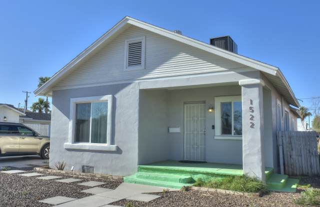 1522 East Pierce Street