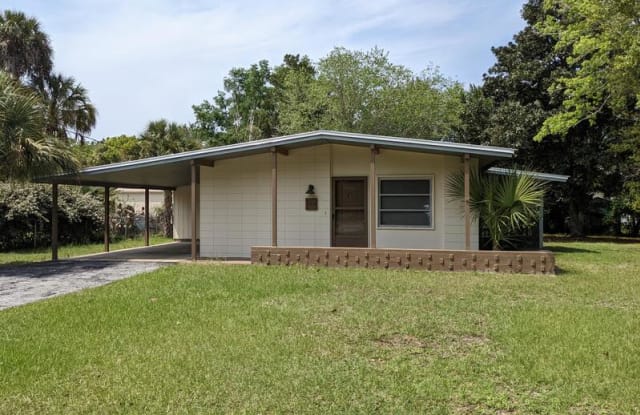 454 South Hibiscus Avenue - 454 South Hibiscus Avenue, Citrus County, FL 34429