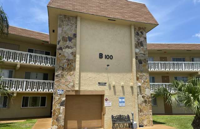 Photo of 100 Village Green Circle E