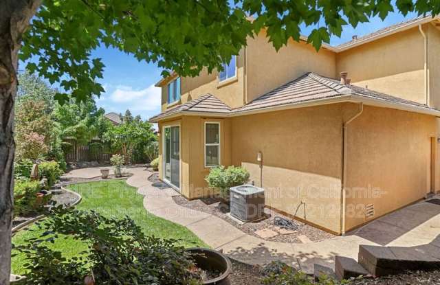 1571 Radford Loop