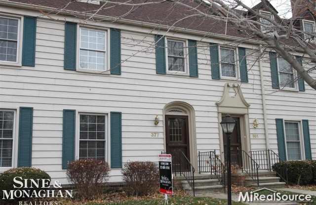 377 Rivard Blvd