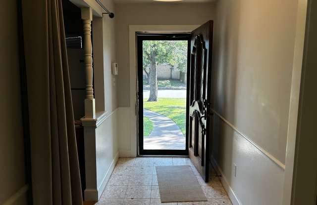 2007 Southwood Drive
