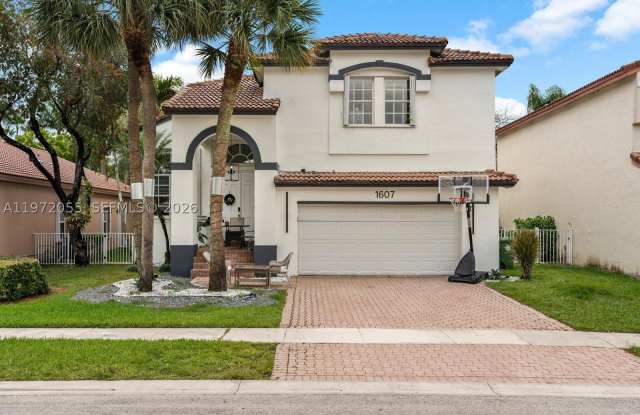 1607 SW 157th Ave