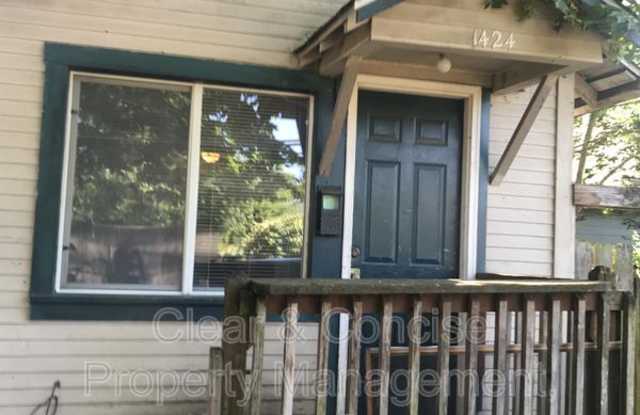 1424 West 10th Alley