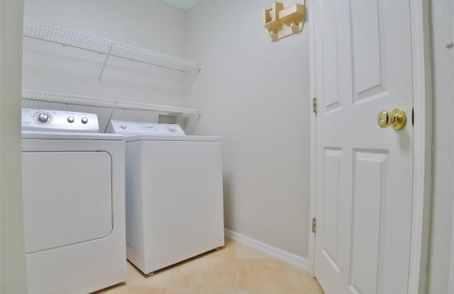 1557 SCOTCH PINE DRIVE