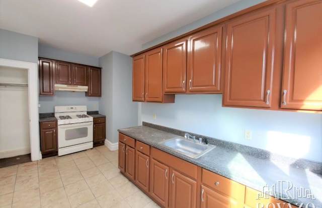 Photo of 27 Tillinghast Street