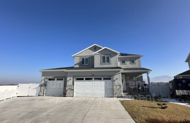 5911 Cami Dawn C - 5911 Cami Dawn Court, Kearns, UT 84118