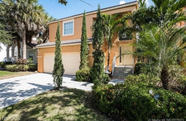 159 NW 152 Ln - 159 NW 152 Ln, Pembroke Pines, FL 33028