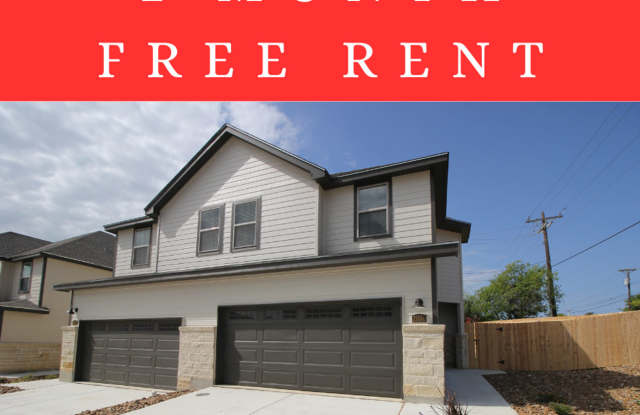 1 Month Free Rent !!! Duplex Off County Line Rd / Close to Kraft Park / Fridge Included /Fenced in Back Yard / NBISD