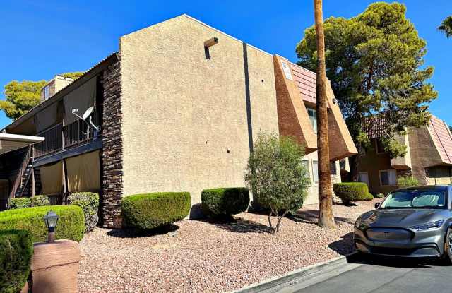 3 BEDROOM, 2 BATH DOWNSTAIRS CONDO IN GUARD GATED COMMUNITY