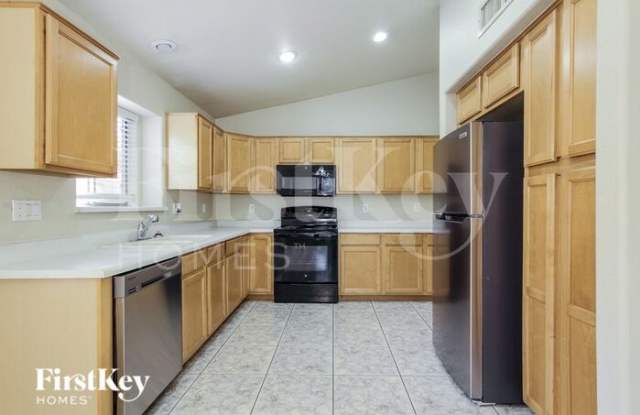 2405 North 128th Drive