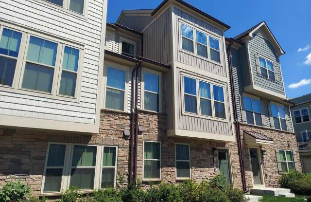 3611 FLATWOODS Drive