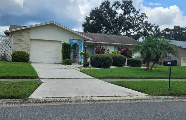 Photo of Beautiful 2 bedroom 2 bath home in Palm Harbor 55+ community!