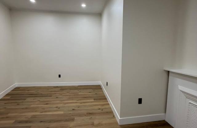 Photo of 42 CLERK ST