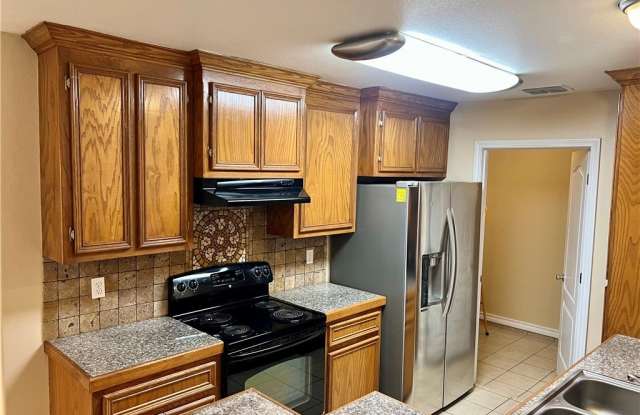 15525 Palmira Avenue unit: A