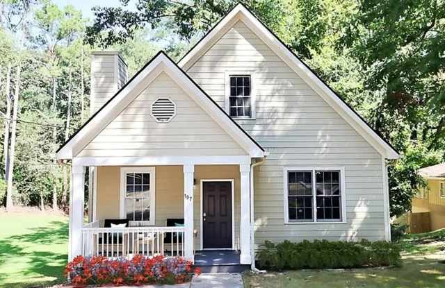 Room in 4 Bedroom Home at Polar Rock Rd SW