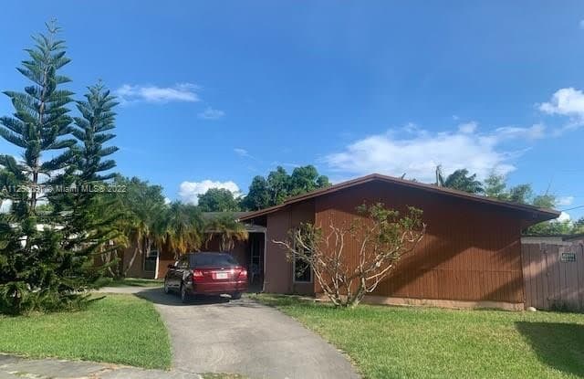 9030 SW 187th Ter - 9030 Southwest 187th Terrace, Cutler Bay, FL 33157