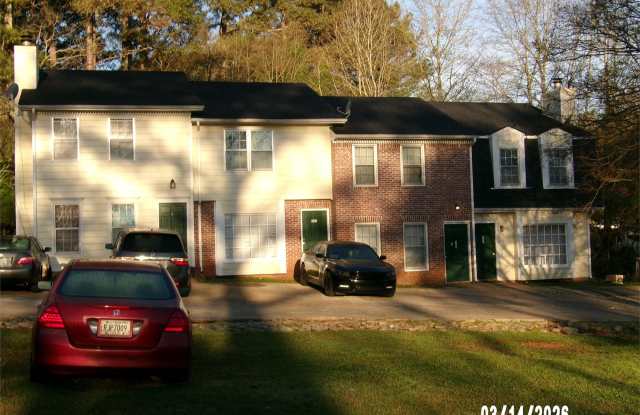 101 White Oak Dr