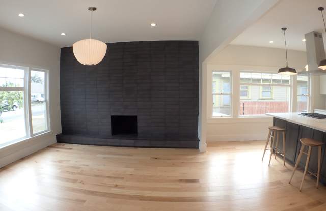 3705 Arlington Avenue