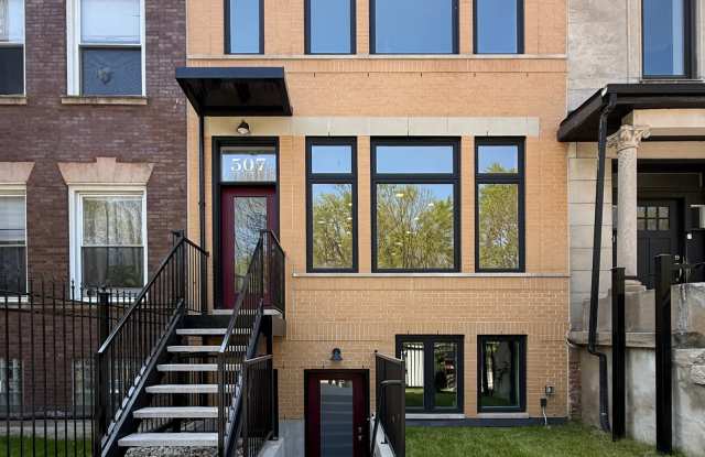 507 East 60th Street - Garden