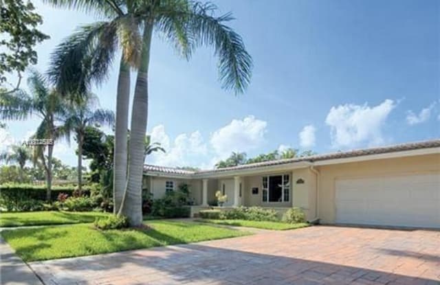 520 SAN JUAN DR - 520 San Juan Drive, Coral Gables, FL 33143