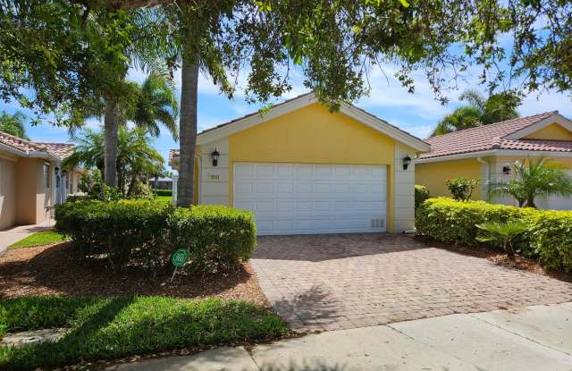 Annual Unfurnished 2-Bedroom 2-Bathroom Single Family Home located in the Isles of Sarasota in Palmer Ranch! - 5943 Benevento Drive, Sarasota County, FL 34238