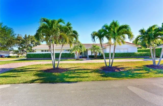 7400 SW 142 Ter - 7400 SW 142nd Ter, Palmetto Bay, FL 33158