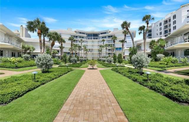 1851 Gulf Shore Blvd. N.