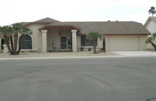 12635 W FOXFIRE Drive