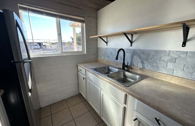 174 West Borrego Street