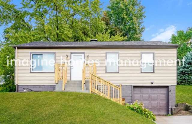 Photo of 219 Maple Drive